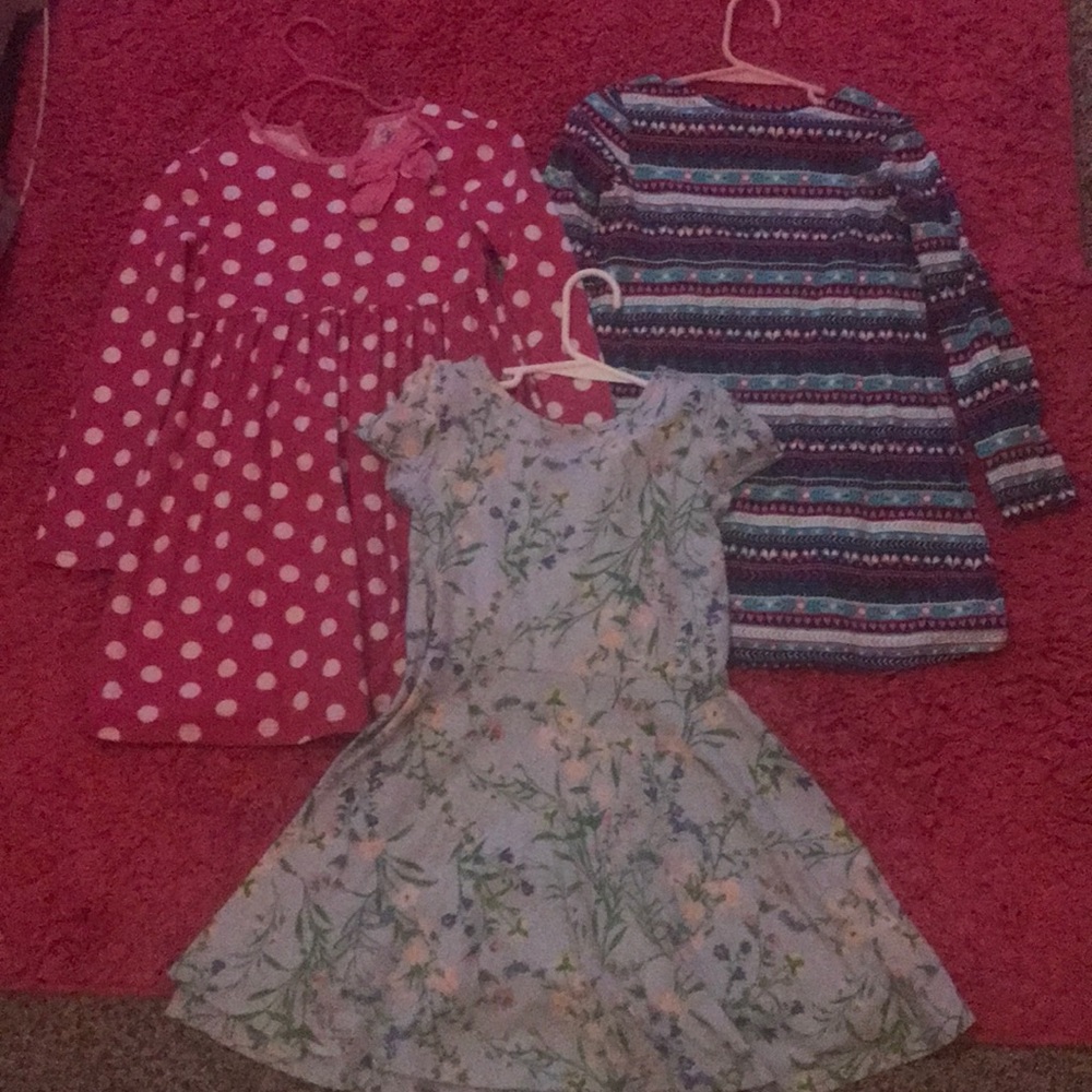 Girls size 5 dresses